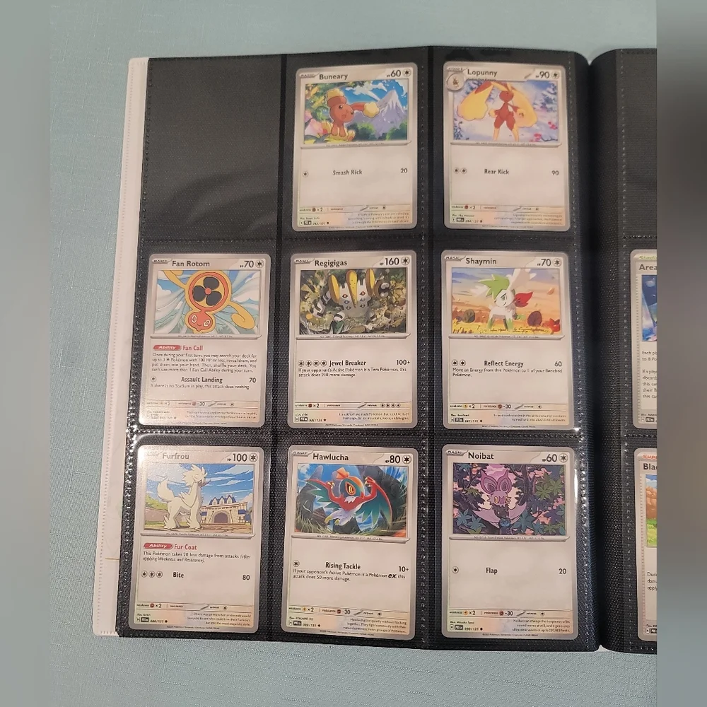 Pokémon Prismatic Evolution Eevee Card Binder with Base Cards and Players Guide - Picture 11 of 16